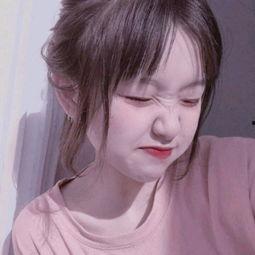 抖音吃瓜网红女孩是谁啊