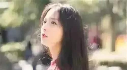 吃瓜网红张子凡图片大全,图片大全带你领略瓜界风云