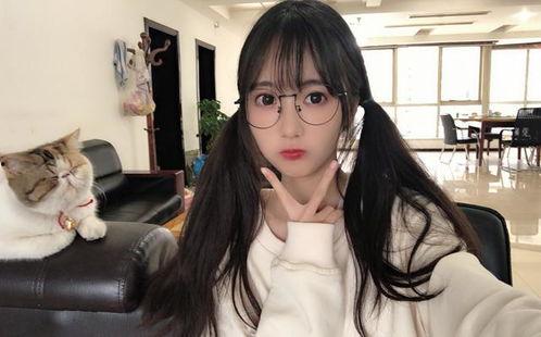 博雅吃瓜网红是谁呀视频,视频背后的热门人物