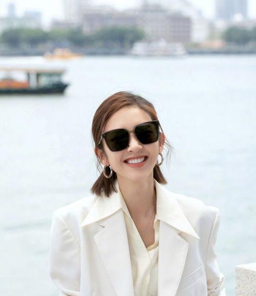 网曝吃瓜女明星是谁图片,揭秘娱乐圈最新八卦风云