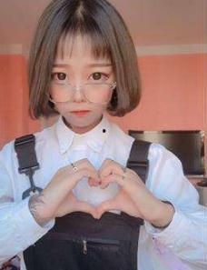 网红顾茜茜吃瓜视频